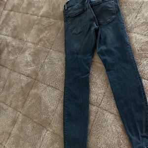 Good American jeans size 6/28